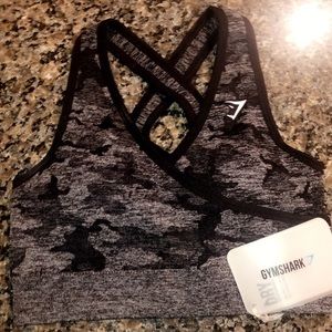 Gymshark Women’s Camo Seamless Sports Bra